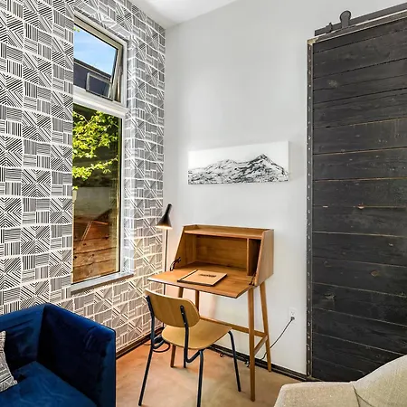 Modern Baca Railyard With Terrace Apartment Santa Fe