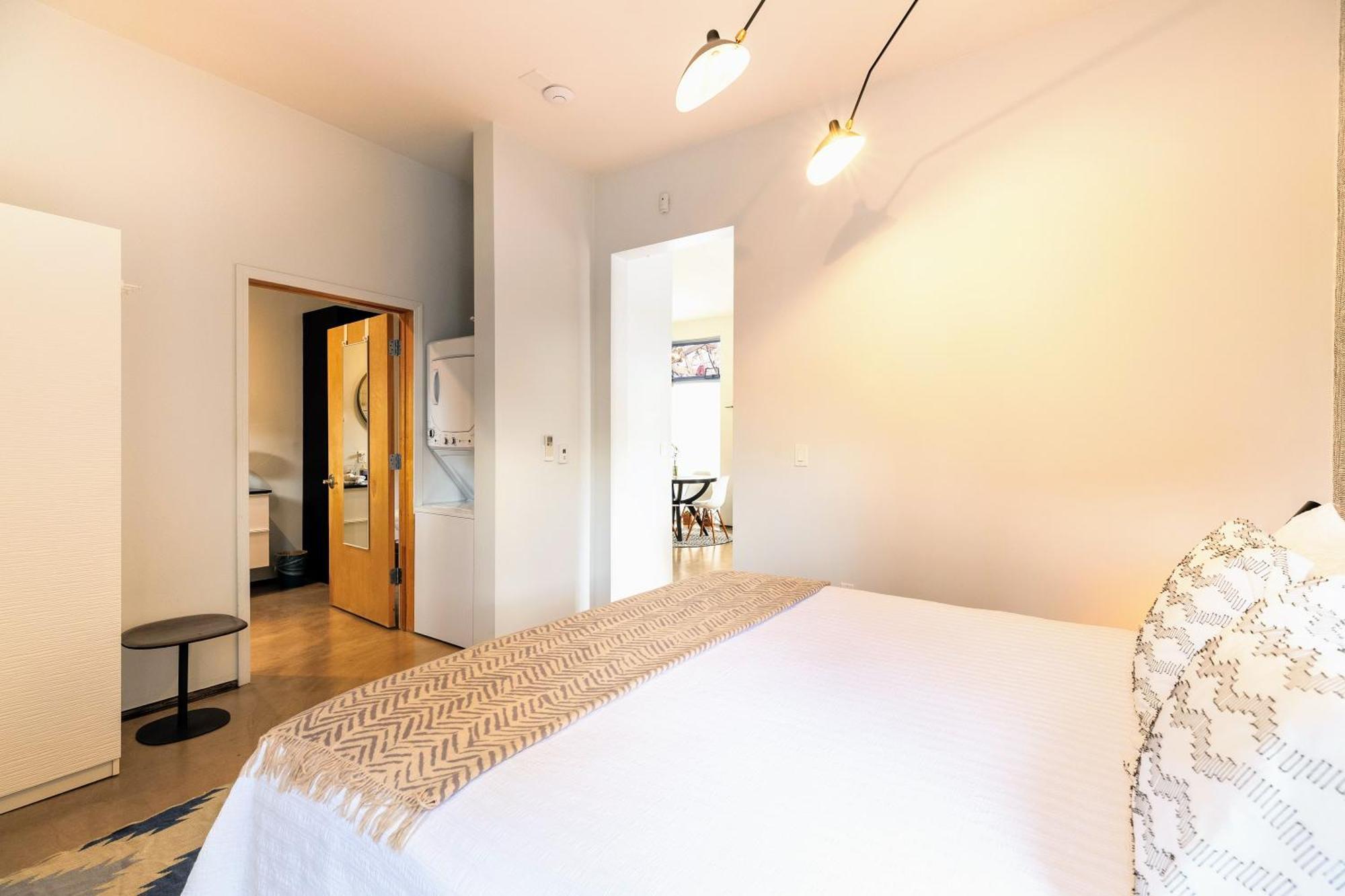 Modern Baca Railyard With Terrace Apartment Santa Fe