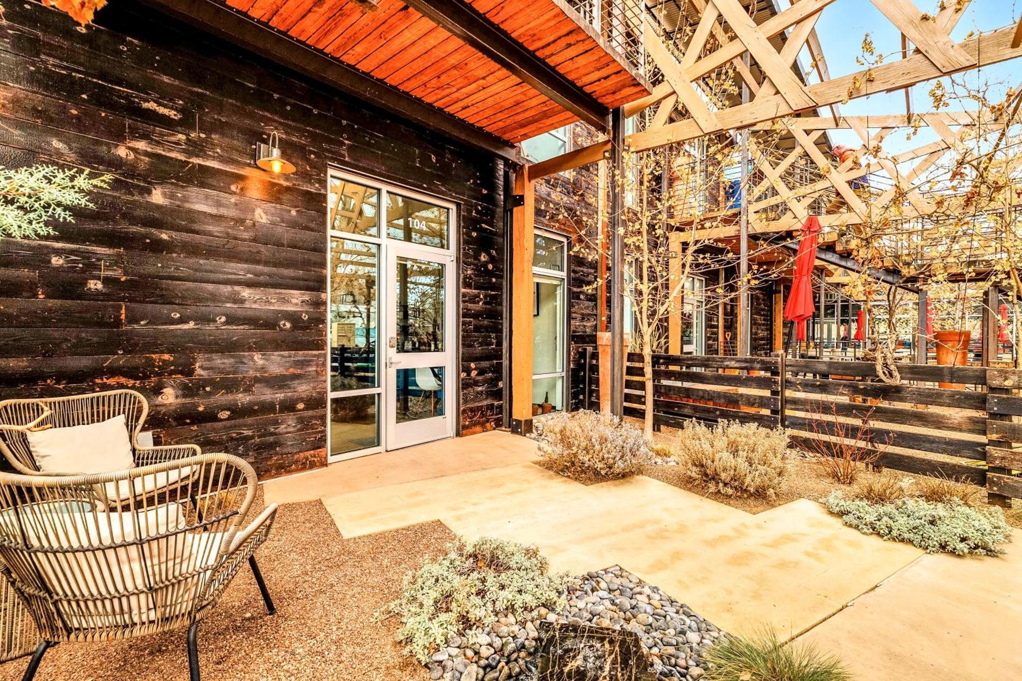 Modern Baca Railyard With Terrace * Santa Fe